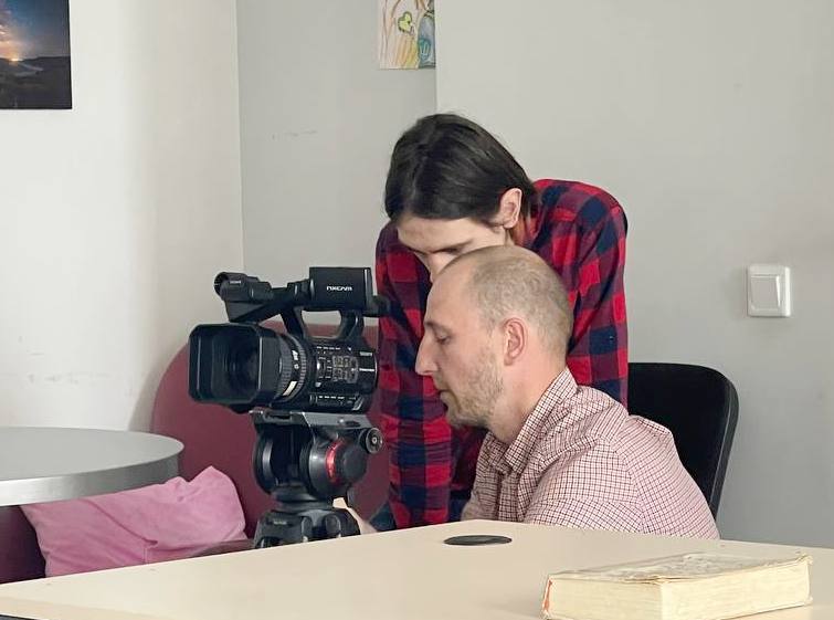 Практикант Адам Капраль опановував діяльності оператора